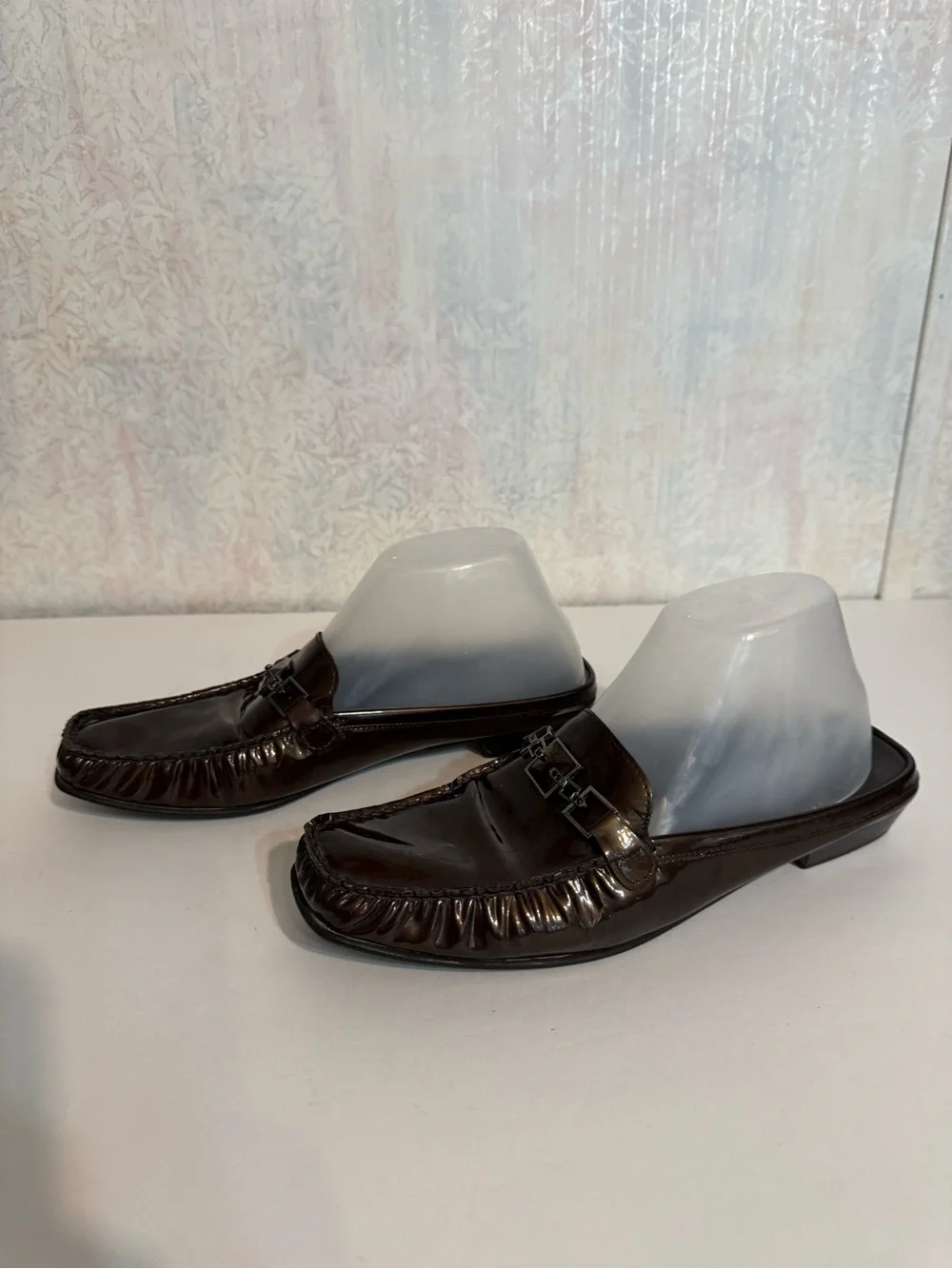 Stuart Weitzman Brown Patent Leather Metal Bit On The Vamp Slide On Loafers 9